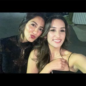 Meet your Posher, Yasmine